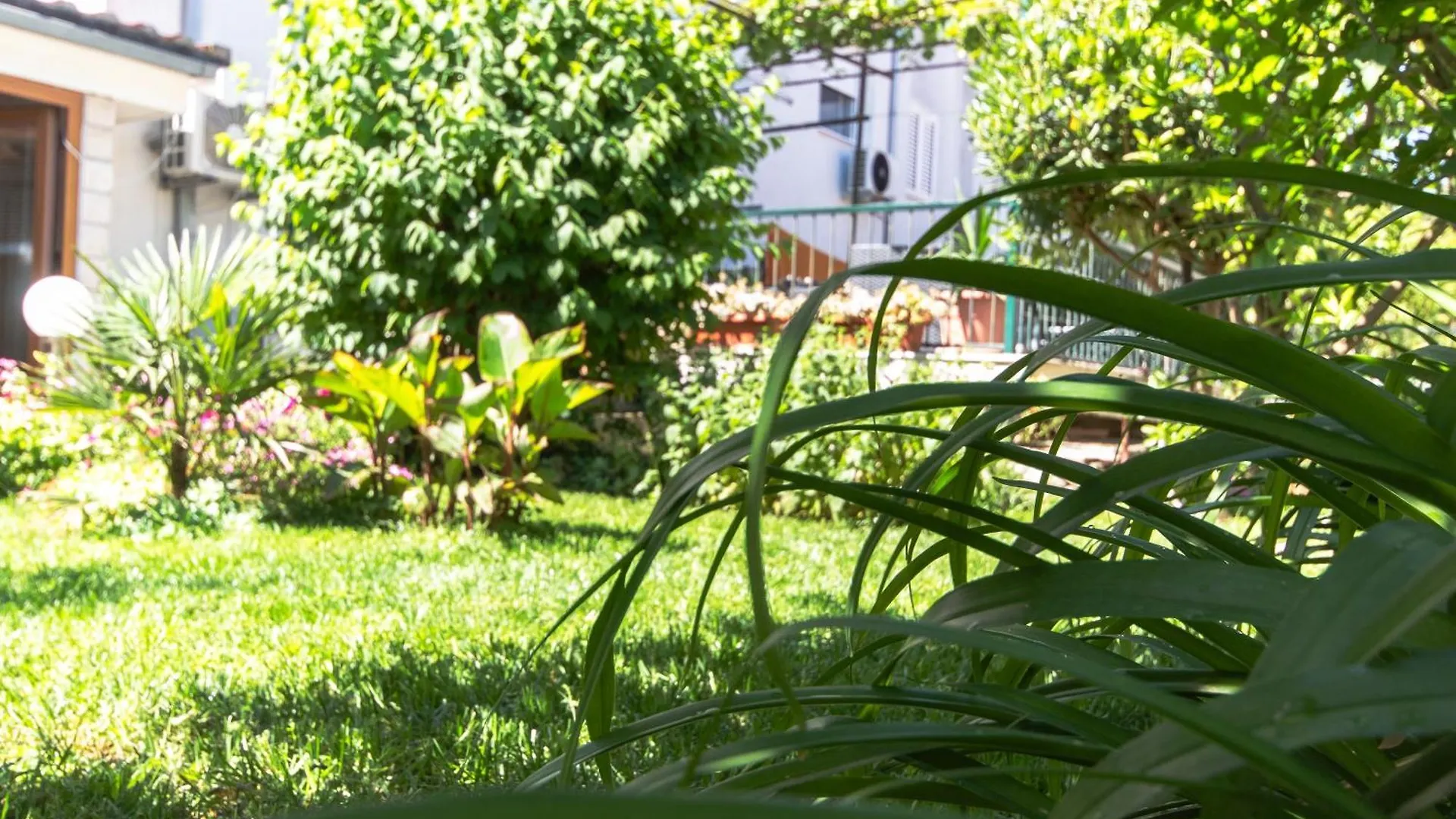 Marjan Hill 3-Br Apt,5 Guests Private Garden Near Beach Split 0*,  Croatia